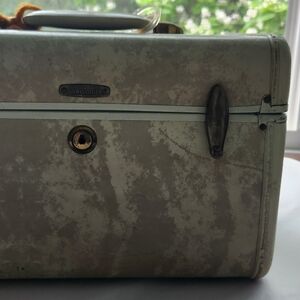 Vintage Samsonite Train Case
